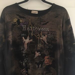 Women’s Halloween top
